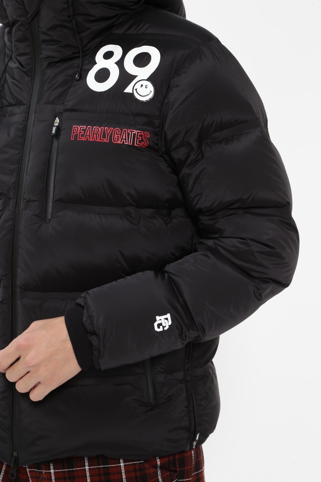 パーリーゲイツ　中綿ブラックフーディ オンライン限定アイテム】【北海道別注】ストレッチタフタ 中綿ダウン