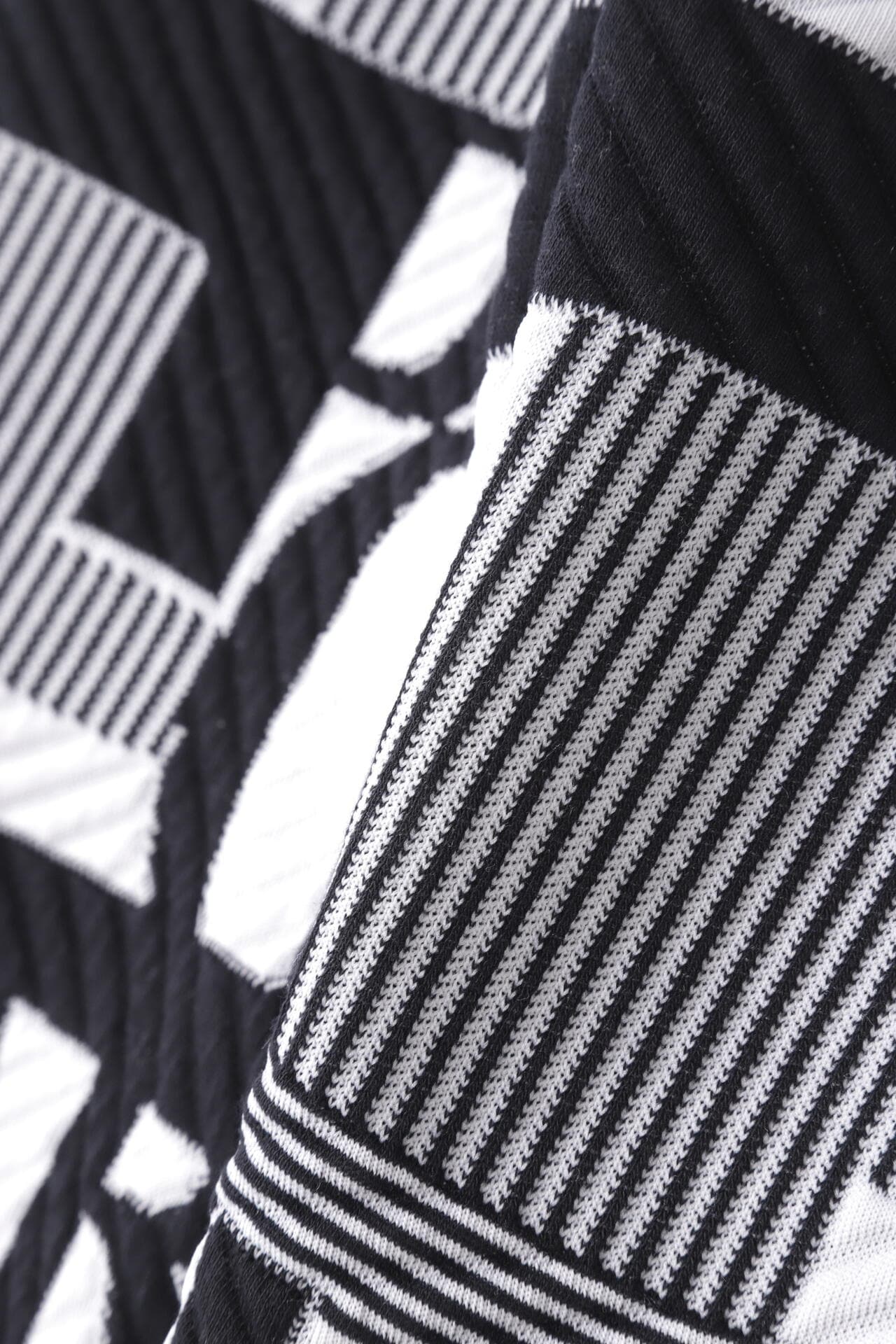 ロゴジャガードトラックパンツ ＜CHECKシリーズ＞ | PEARLY GATES