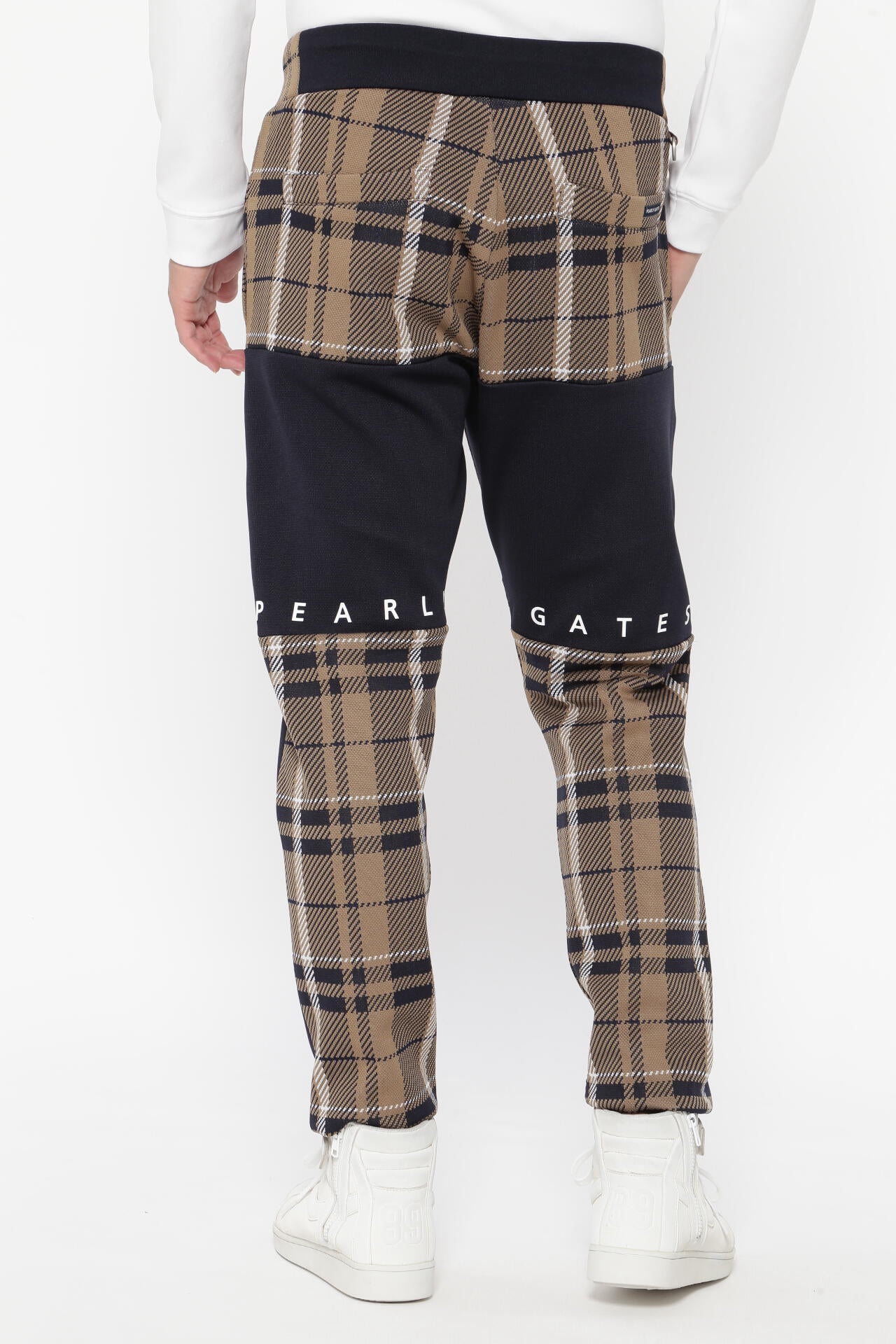 パーリーゲイツ4シャカシャカ 良品 送料無料 PEARLY GATES パーリーゲイツ シャカシャカ生地 ゴルフ