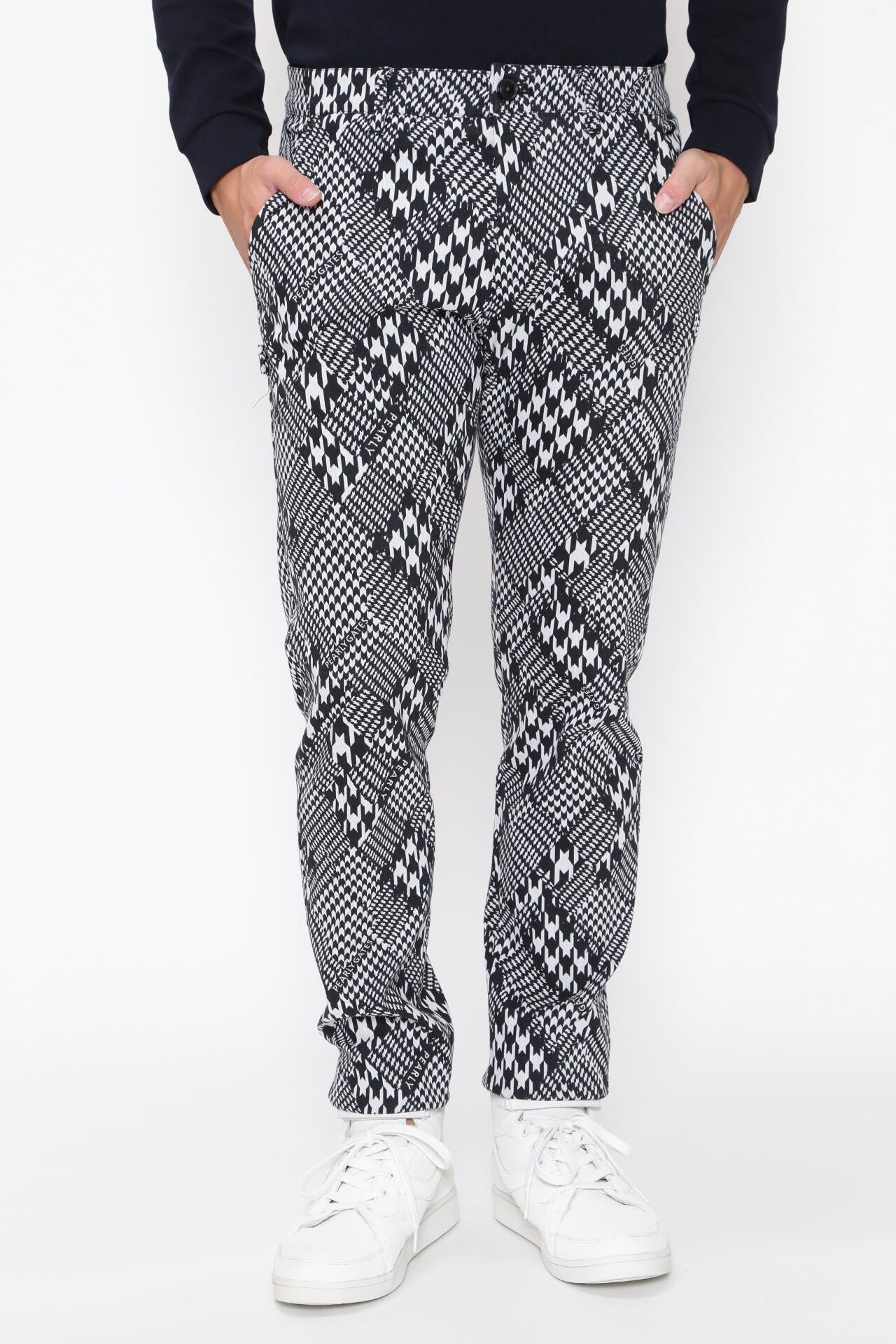 新品 パーリーゲイツ マスターバニー Wジャガードパンツ 千鳥柄(5)Lグレー マスターバニー エディション パーリーゲイツ ゴルフ 防風×保温 裏起毛