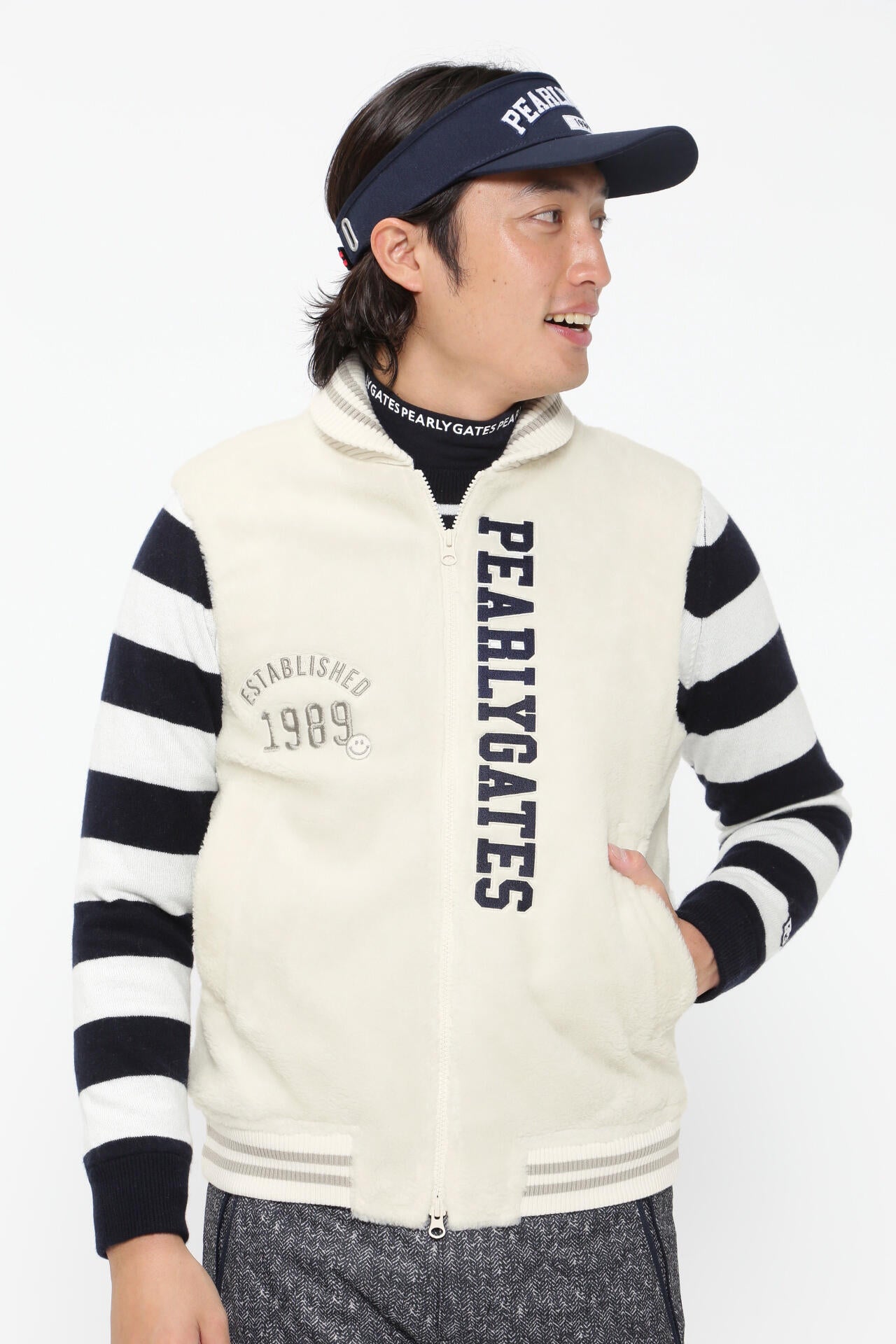 アクリルポリエステルボア フルジップベスト ＜カレッジロゴ