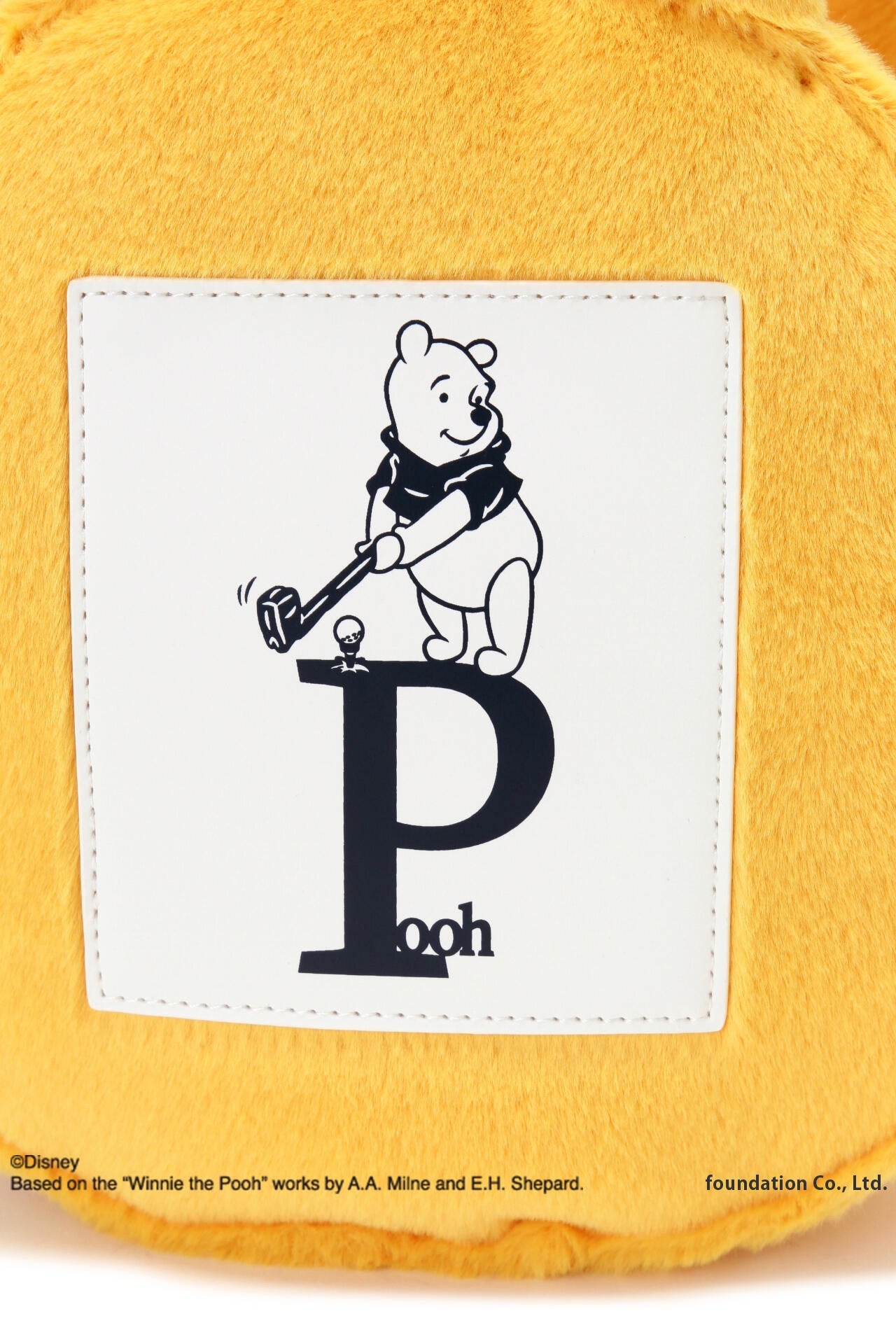 プーさんフェイクファーカートバッグ ＜Winnie the Pooh COLLECTION＞ (UNISEX)