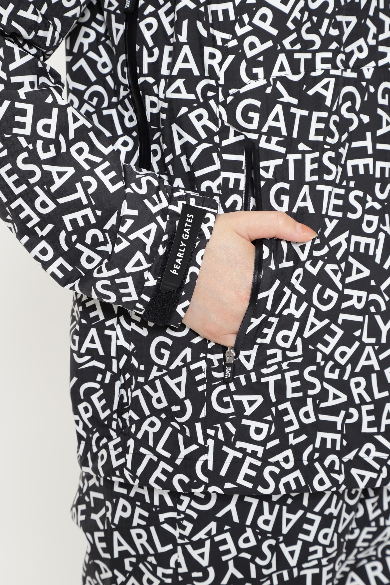 CRAFTEVO レインジャケット ＜ロゴ/千鳥柄＞ (LADIES) | PEARLY GATES