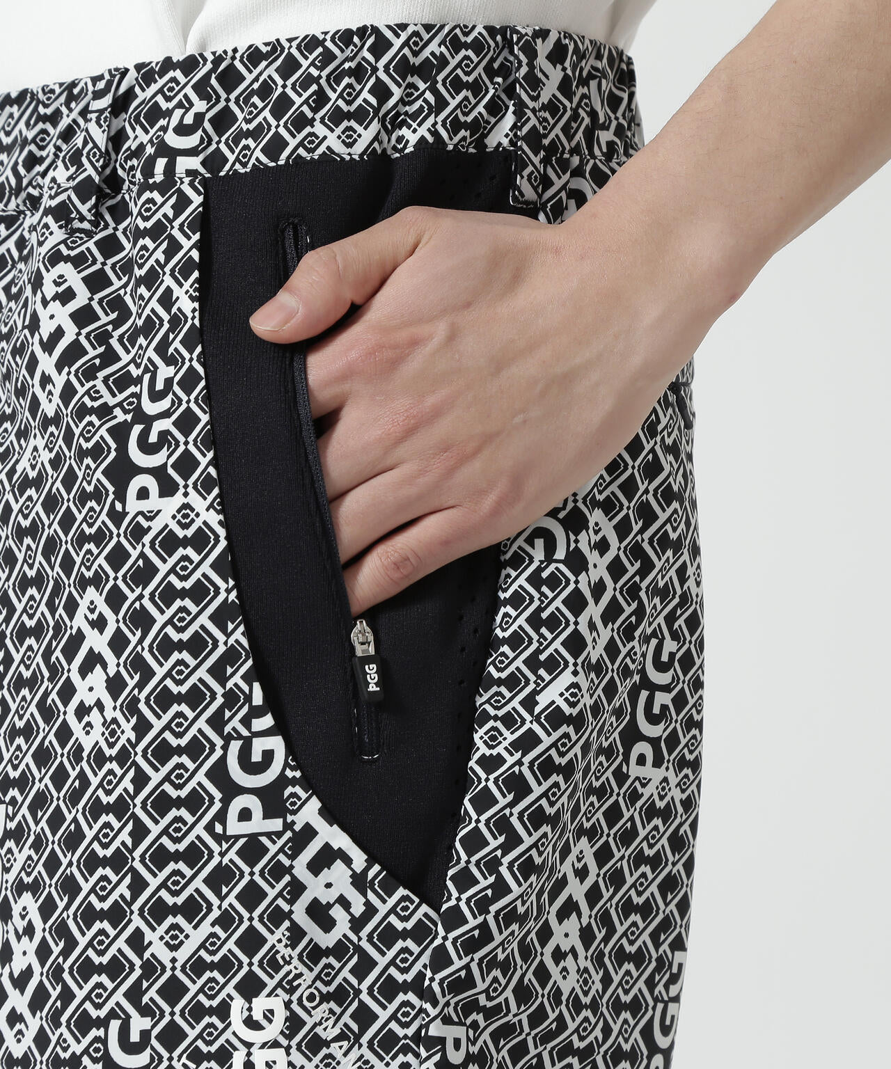 PGG】【直営店舗&公式オンライン限定】Nyストレッチラチネコンビ