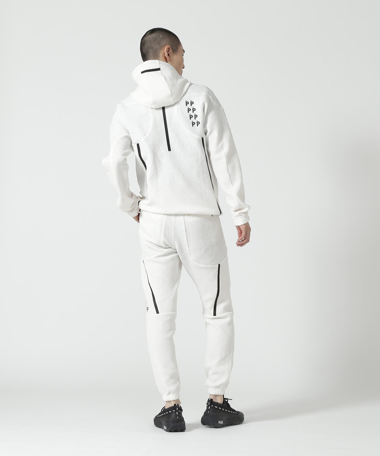 ef6bb322-7343-54aa-8020-b1a4058b55ad_Image