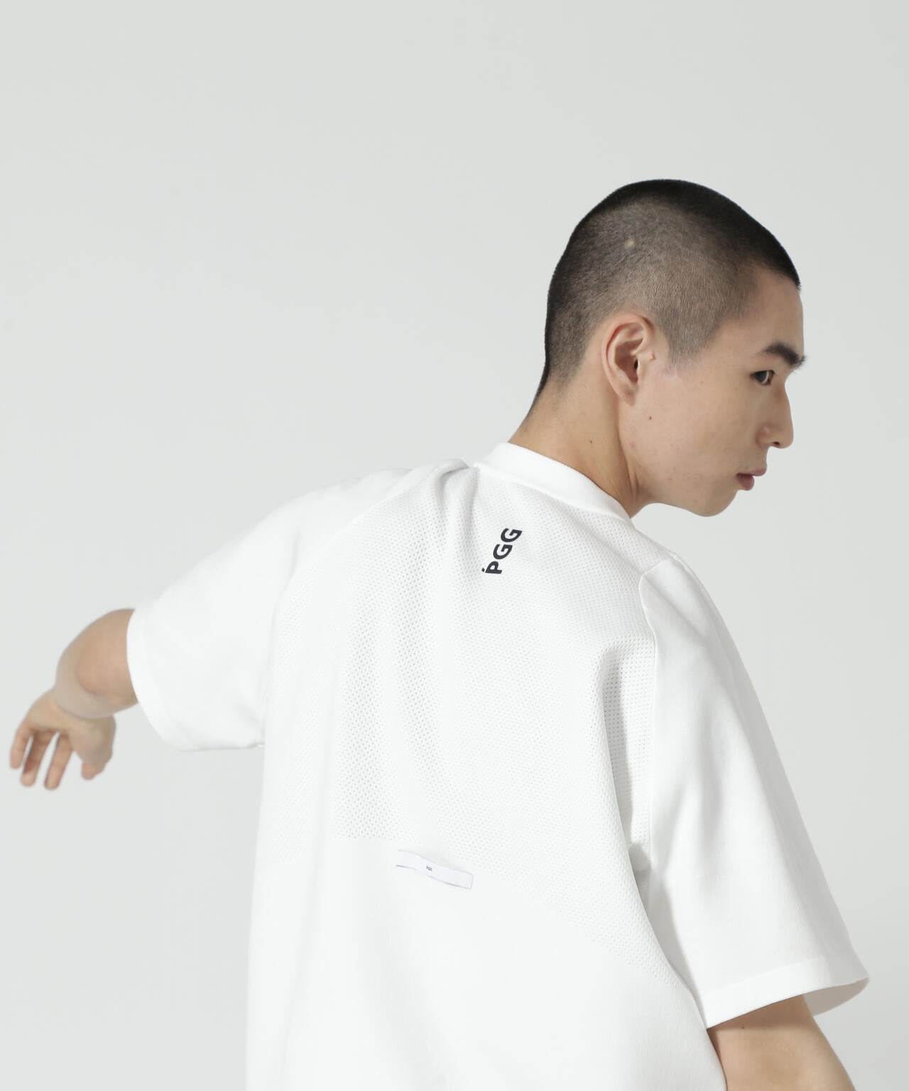 PGG】【直営店舗&公式オンライン限定】Pe半袖モックネックニットプル