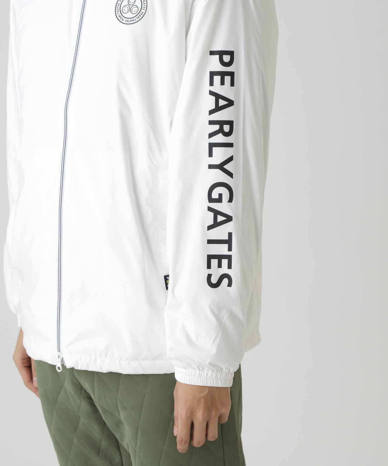 パーリーゲイツ　PEARLY GATES ジャケット　　ホワイト Peミニリップ中綿ジップアップブルゾン | PEARLY GATES