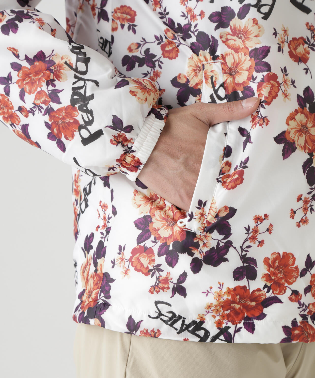 パーリーゲイツ & リバティ コラボ 花柄 ブルゾン ジップ ジャケット Peミニリップ中綿ジップアップブルゾン ＜繊細花柄＞ | PEARLY GATES