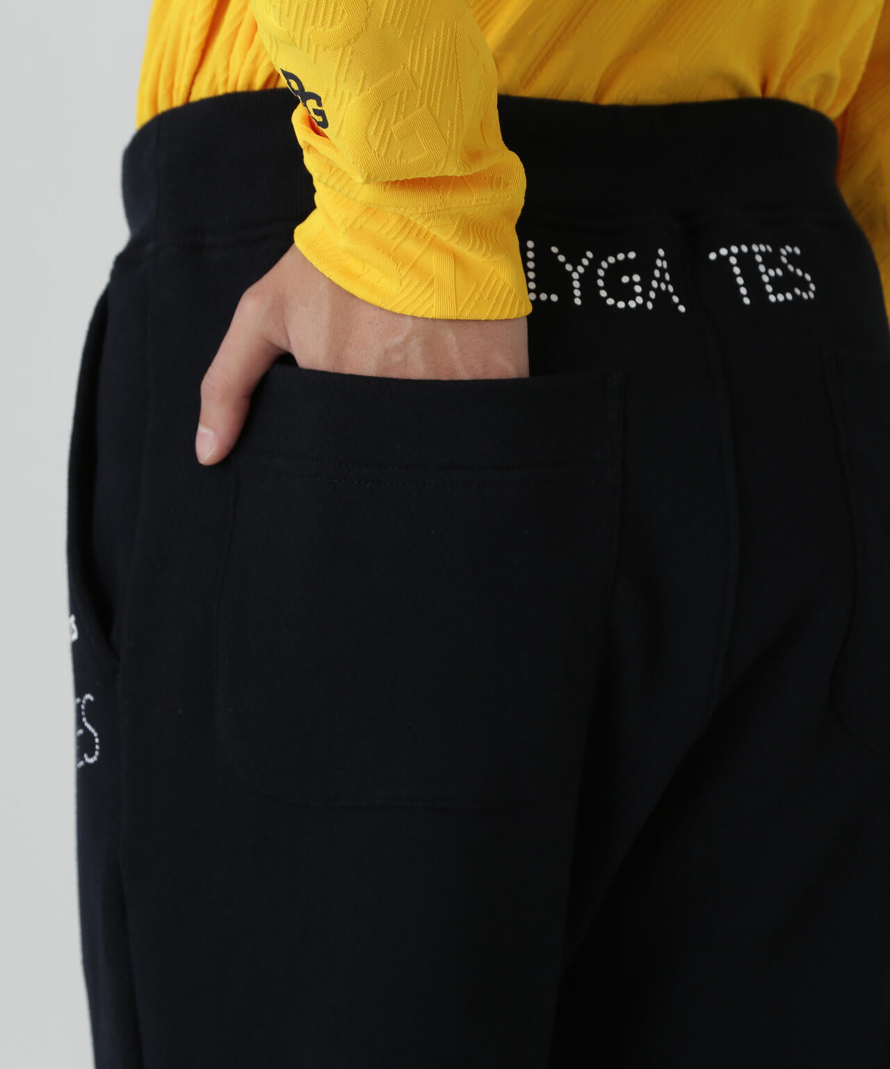 ジグザグ裏毛ジャガードジョガーパンツ | PEARLY GATES（パーリー