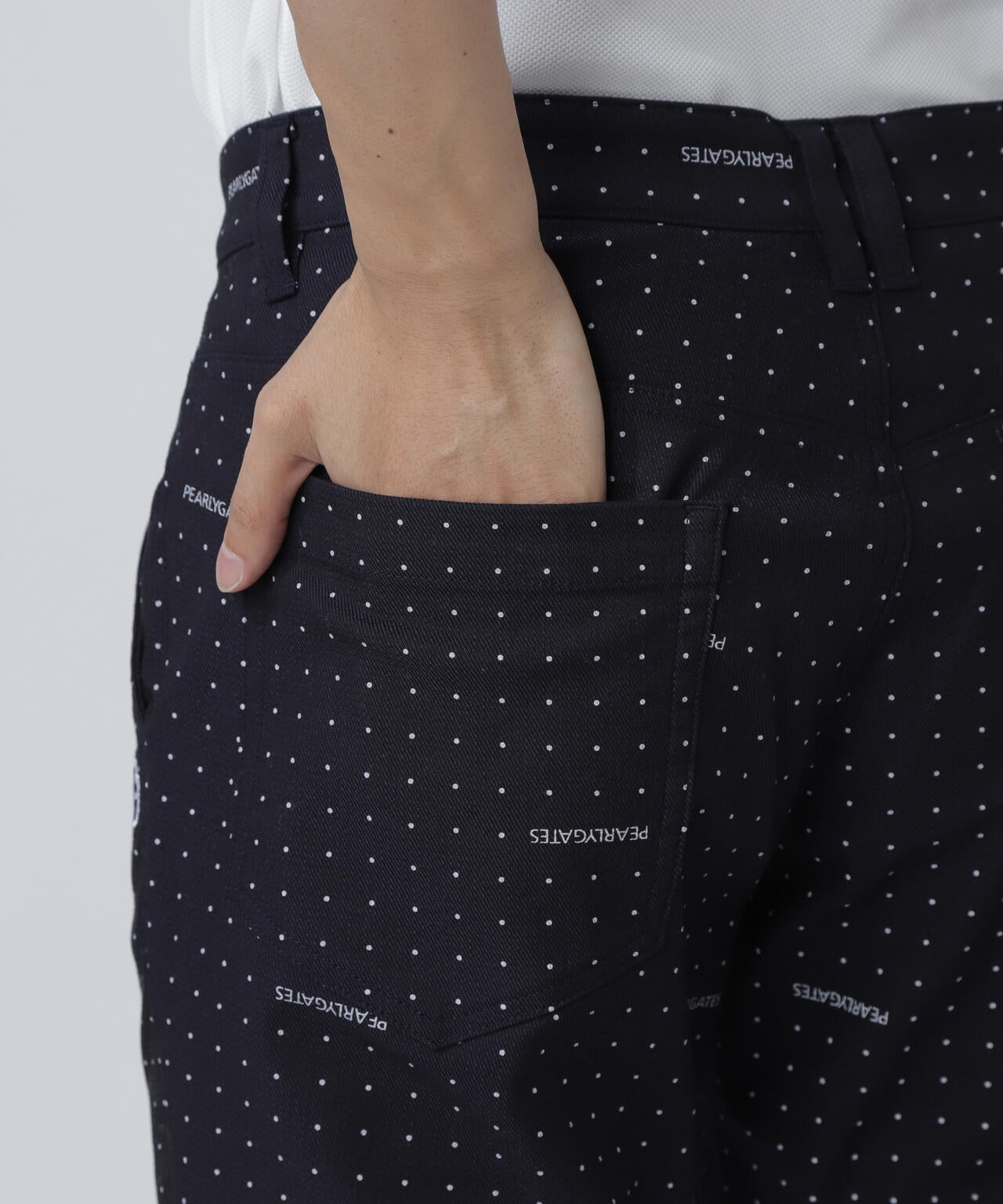 ○★新品未使用　PEARLY GATES　ハート柄ストレッチパンツ　1　ネイビー EXストレッチvision ポリエステルストレッチドビーパンツ