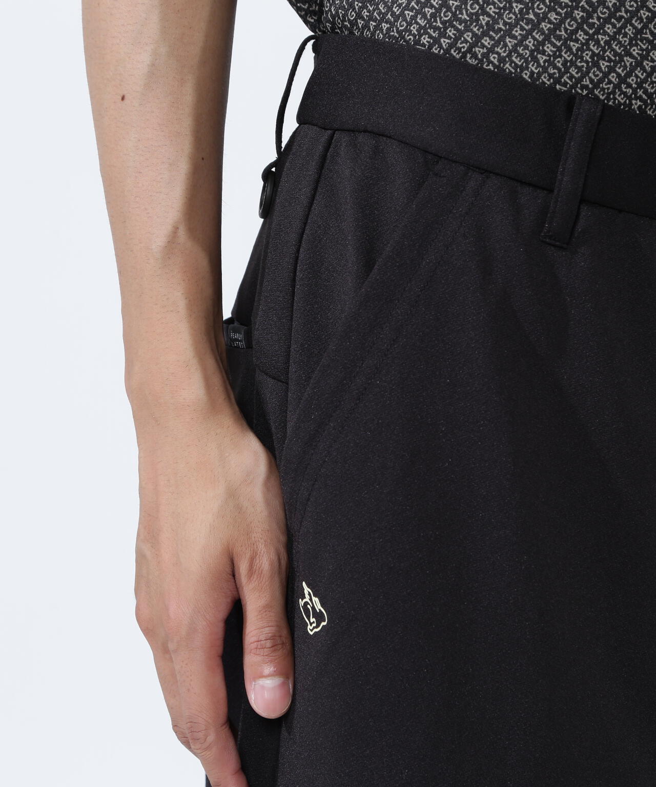 梨地ショートパンツ