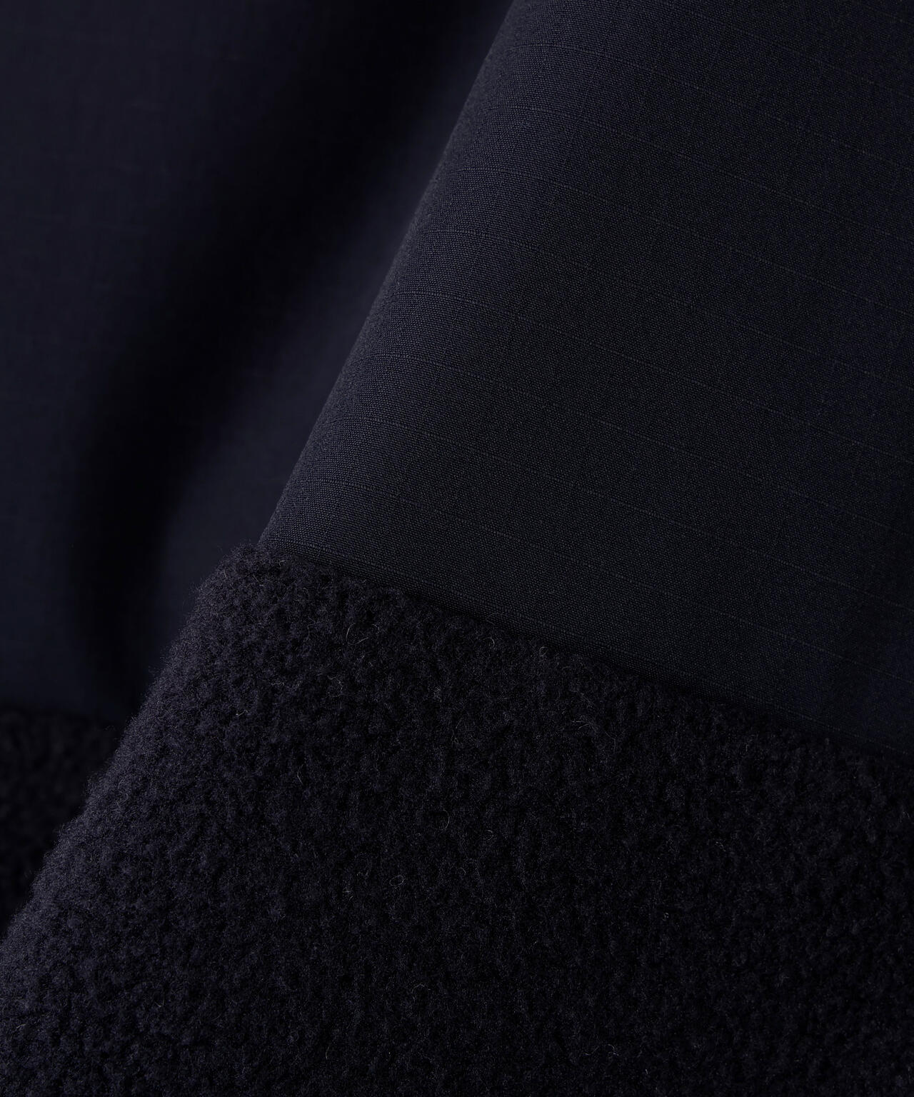 合繊×フリース片面起毛 中綿フルジップアップベスト | PEARLY GATES