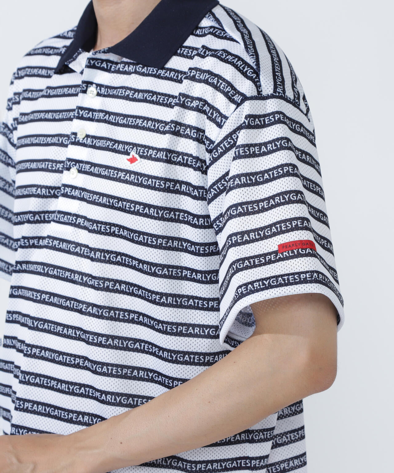 KAZEメッシュ半袖ポロシャツ ＜ロゴボーダー柄＞