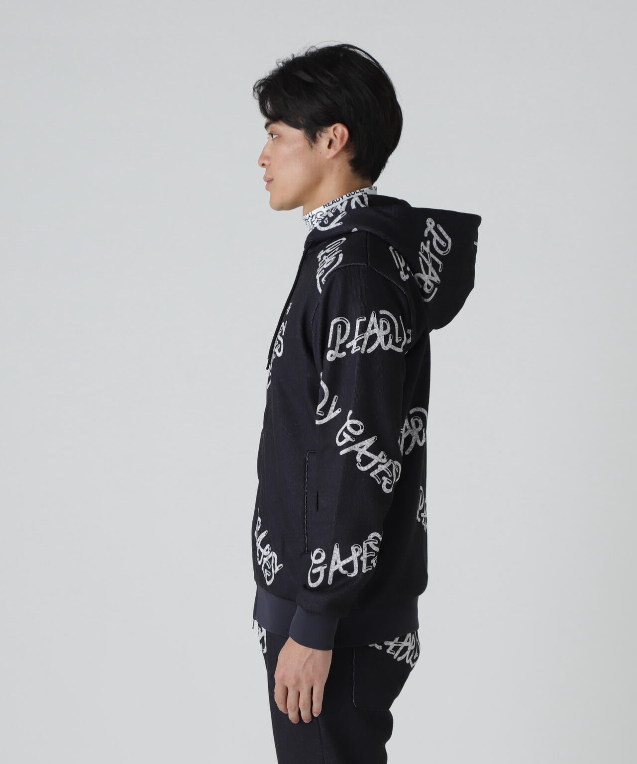 両面起毛ぷにぷにロゴ柄フルジップフーディ | PEARLY GATES（パーリー