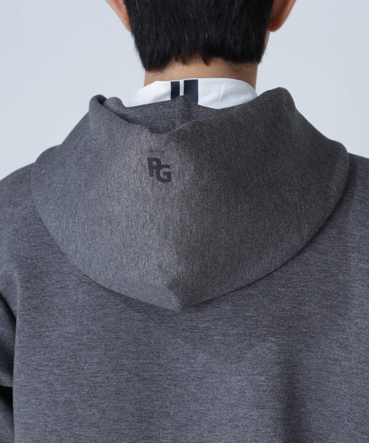 ダンボールフーディプルオーバー