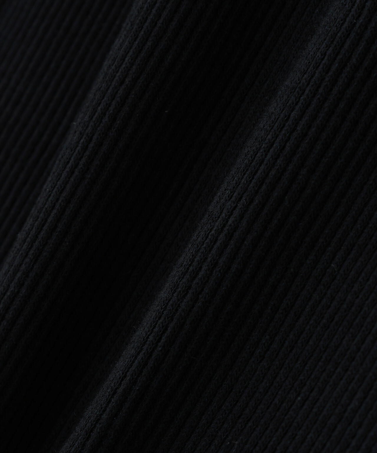 セルヒートリブフェイス長袖モックネックカットソー