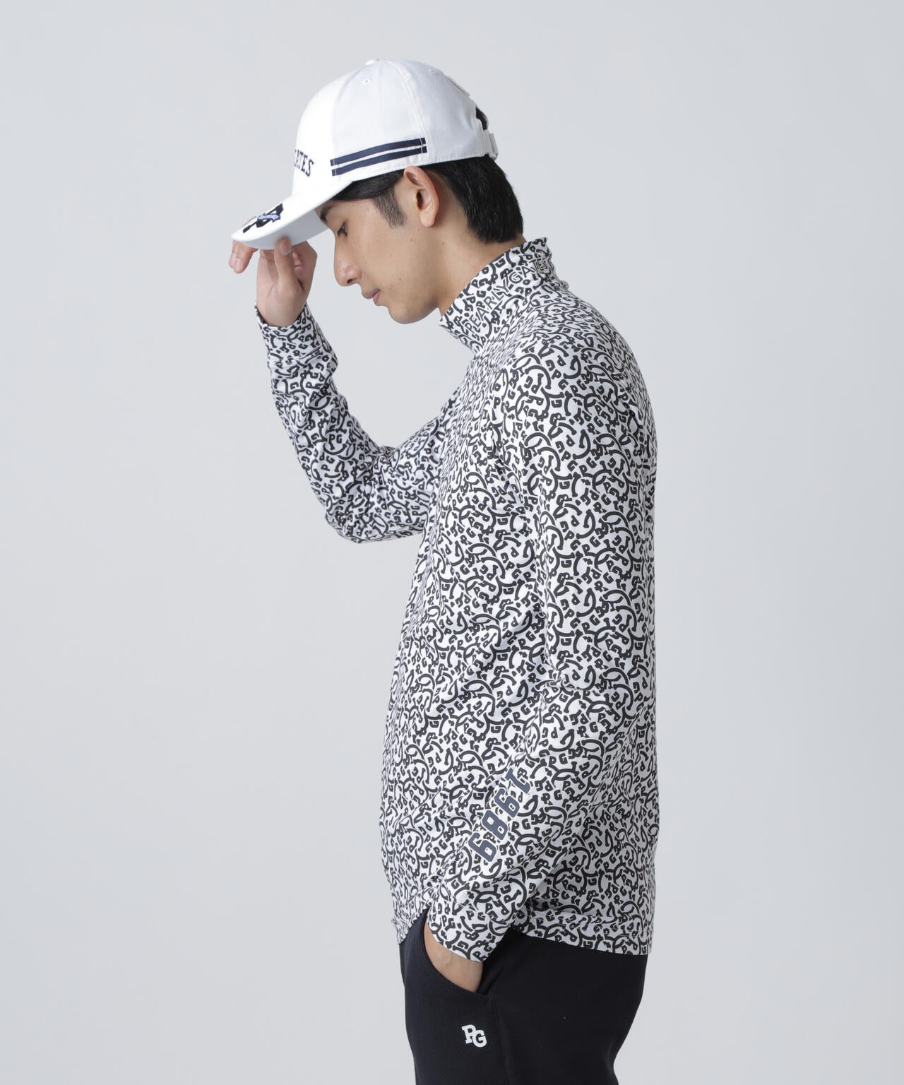 綿ベア天竺長袖ハイネックカットソー ＜NICO総柄＞