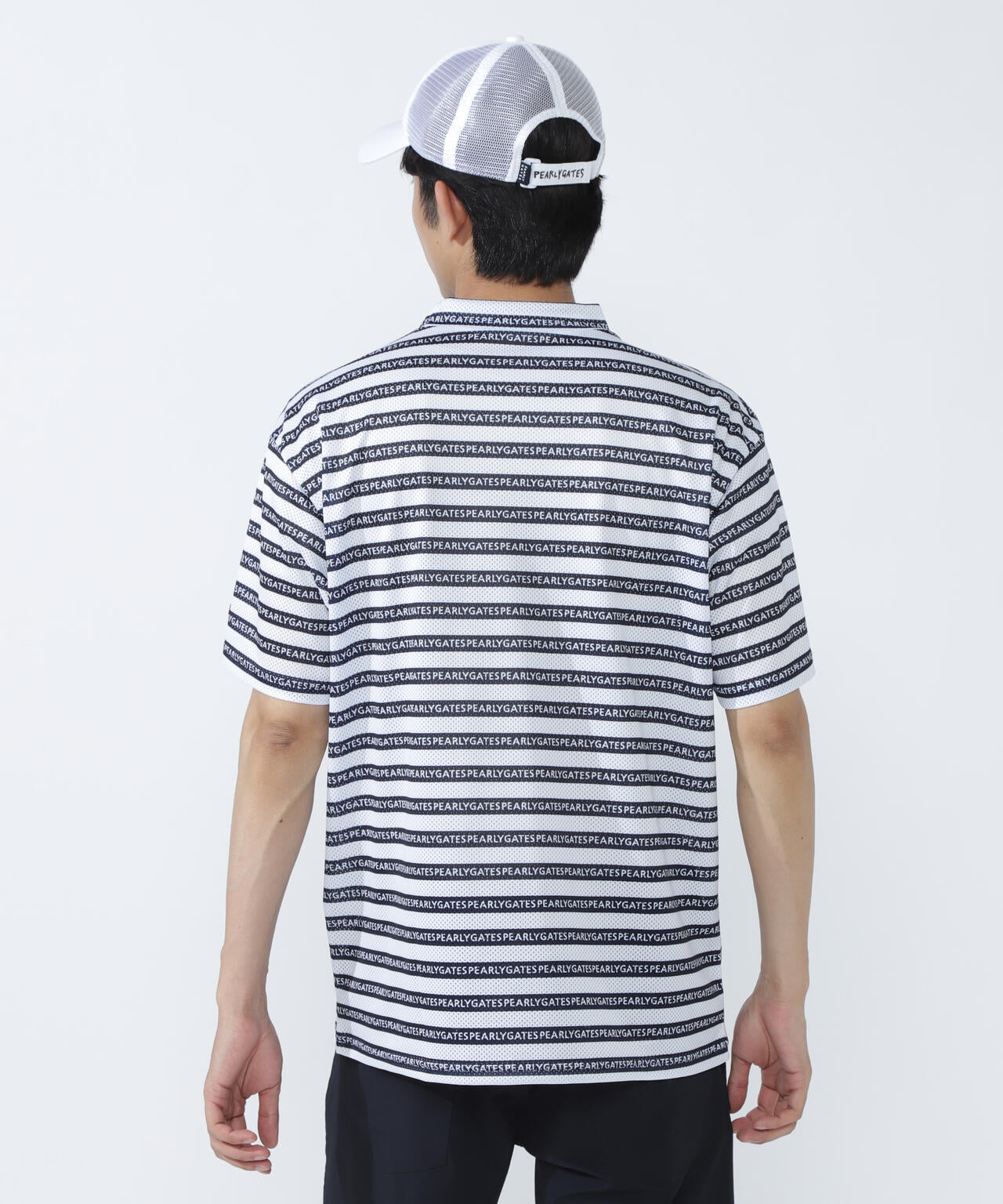 KAZEメッシュ半袖モックネックカットソー ＜ロゴボーダー柄＞