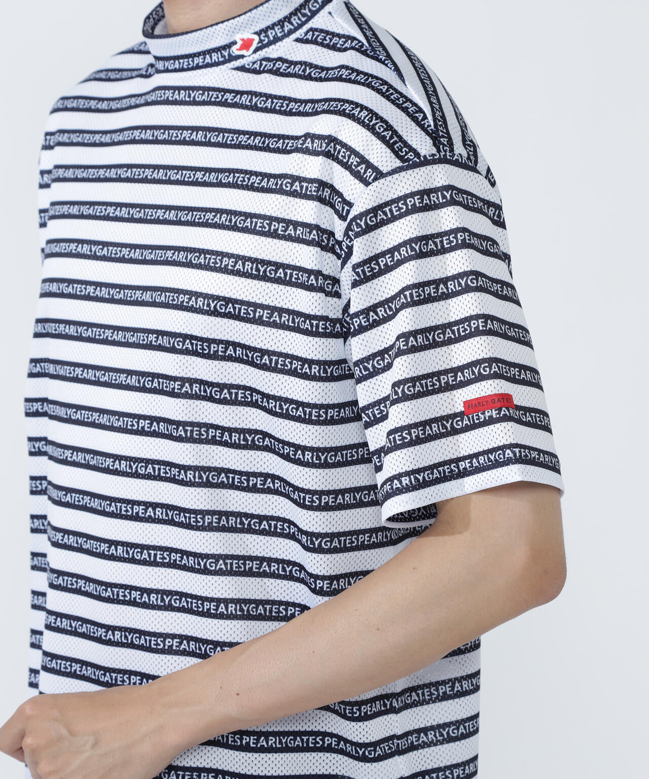 KAZEメッシュ半袖モックネックカットソー ＜ロゴボーダー柄＞