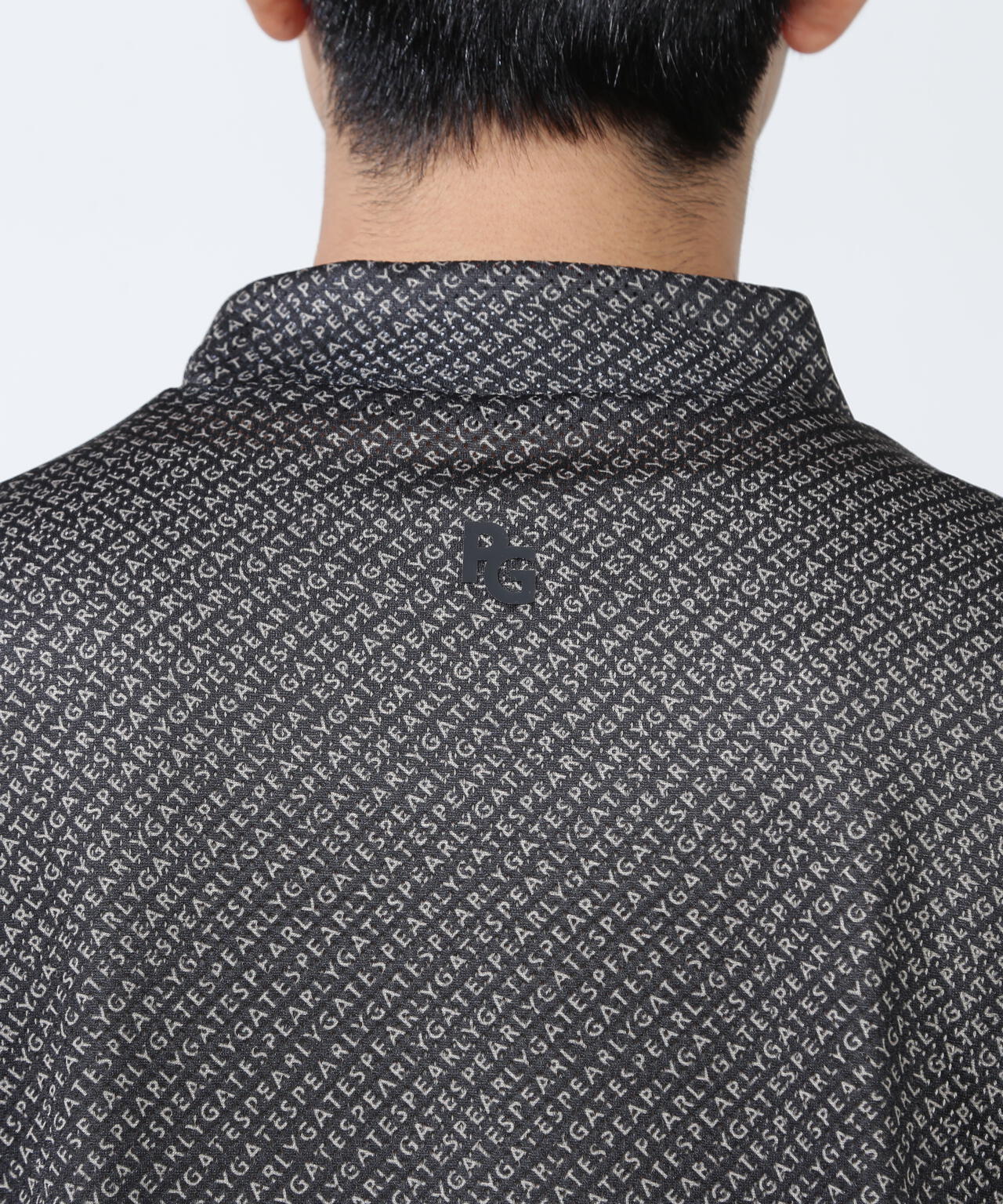 KAZEメッシュ半袖ハイネックカットソー ＜ロゴバイヤスボーダー柄