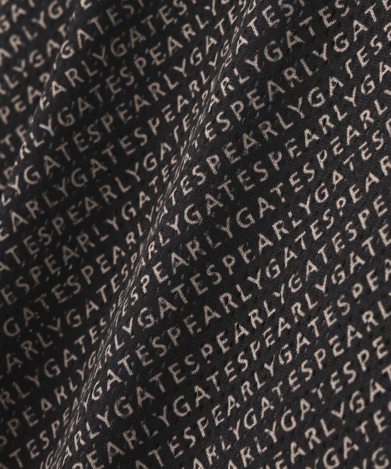 KAZEメッシュ半袖ハイネックカットソー ＜ロゴバイヤスボーダー柄