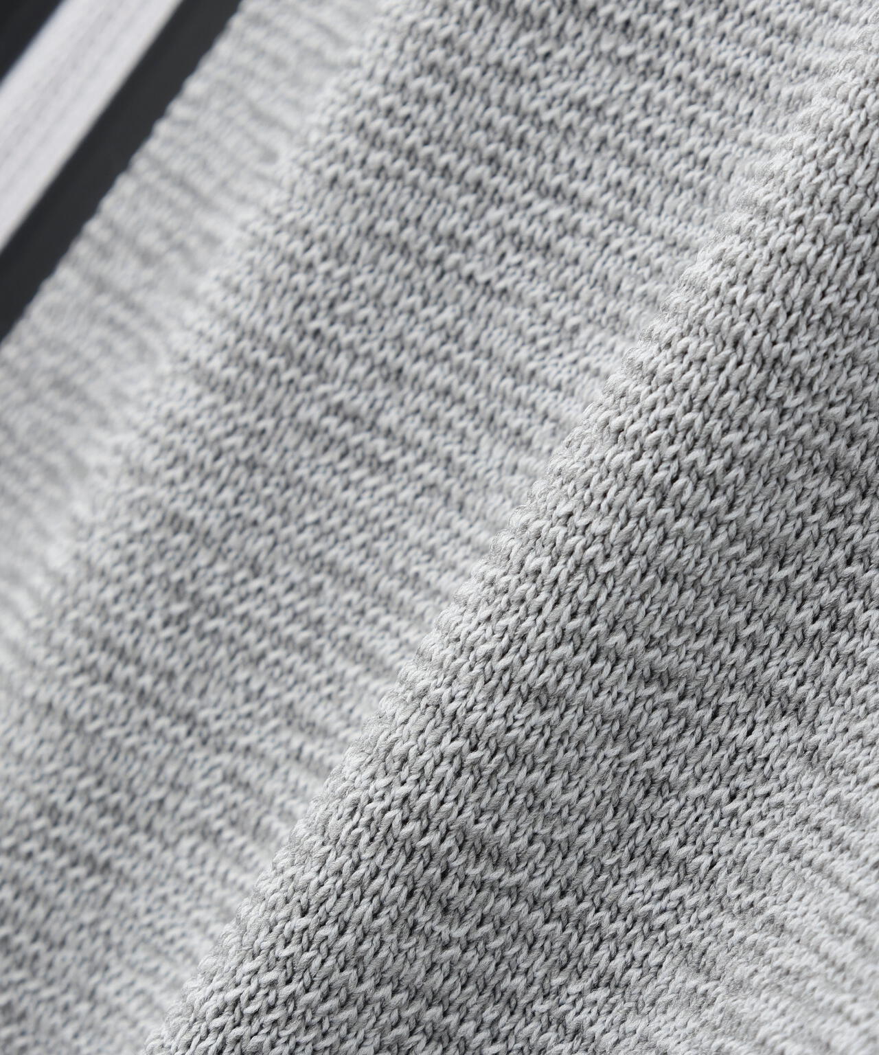 PGG】【直営店舗&公式オンライン限定】ポリエステルヤーンmmニット