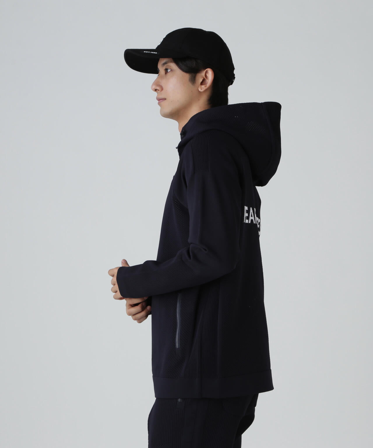 新品★48,400円 PGGパーリーゲイツ ポリエステルヤーン ジップパーカー４ ポリエステルヤーン㎜ | PEARLY GATES（パーリーゲイツ