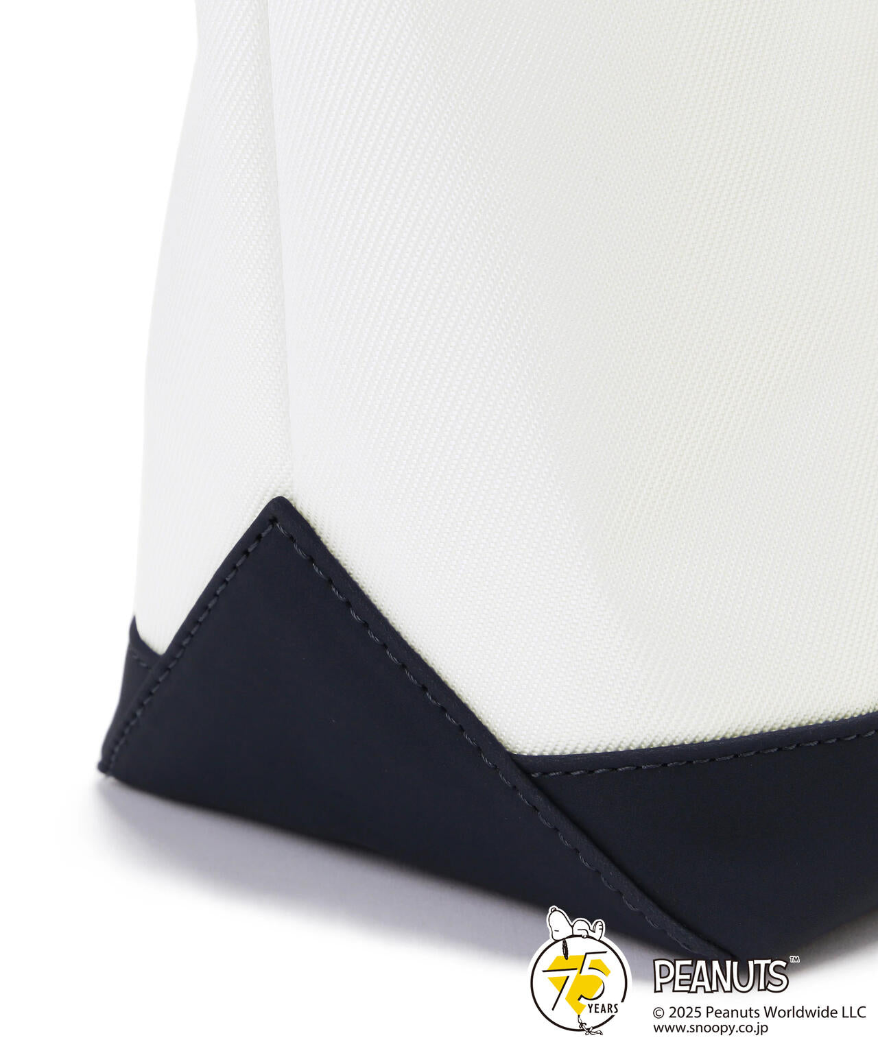 【SNOOPY】カートバッグ ＜一部店舗&公式オンラインオリジナルカラー＞ (UNISEX)