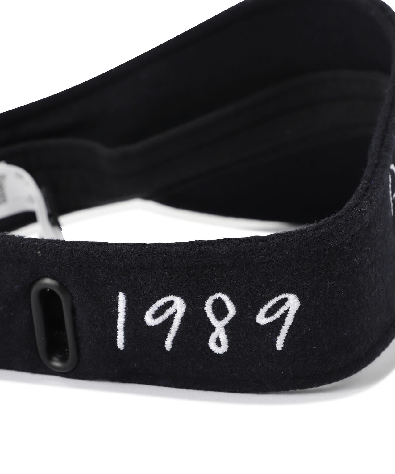 ロゴ刺繍起毛バイザー (UNISEX) | PEARLY GATES（パーリーゲイツ