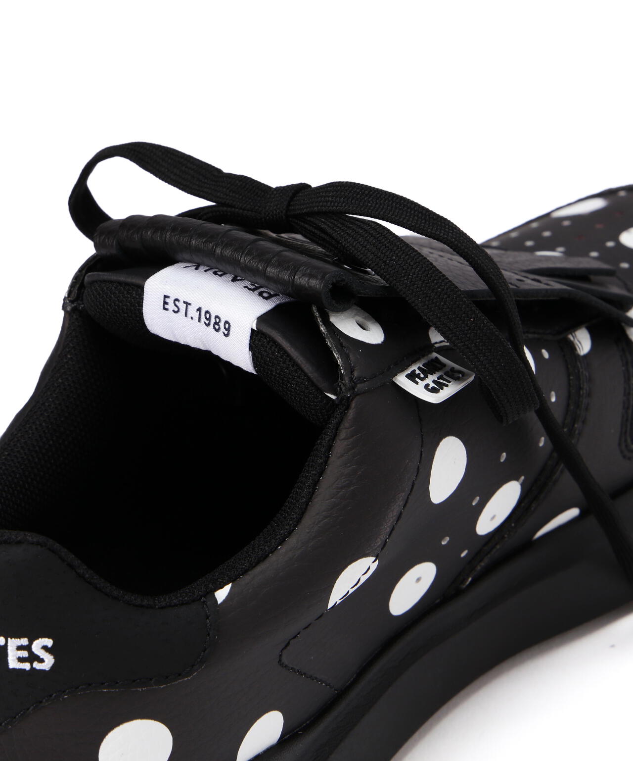 THE SHOES キルトタンスパイクレスシューズ (MENS) | PEARLY GATES