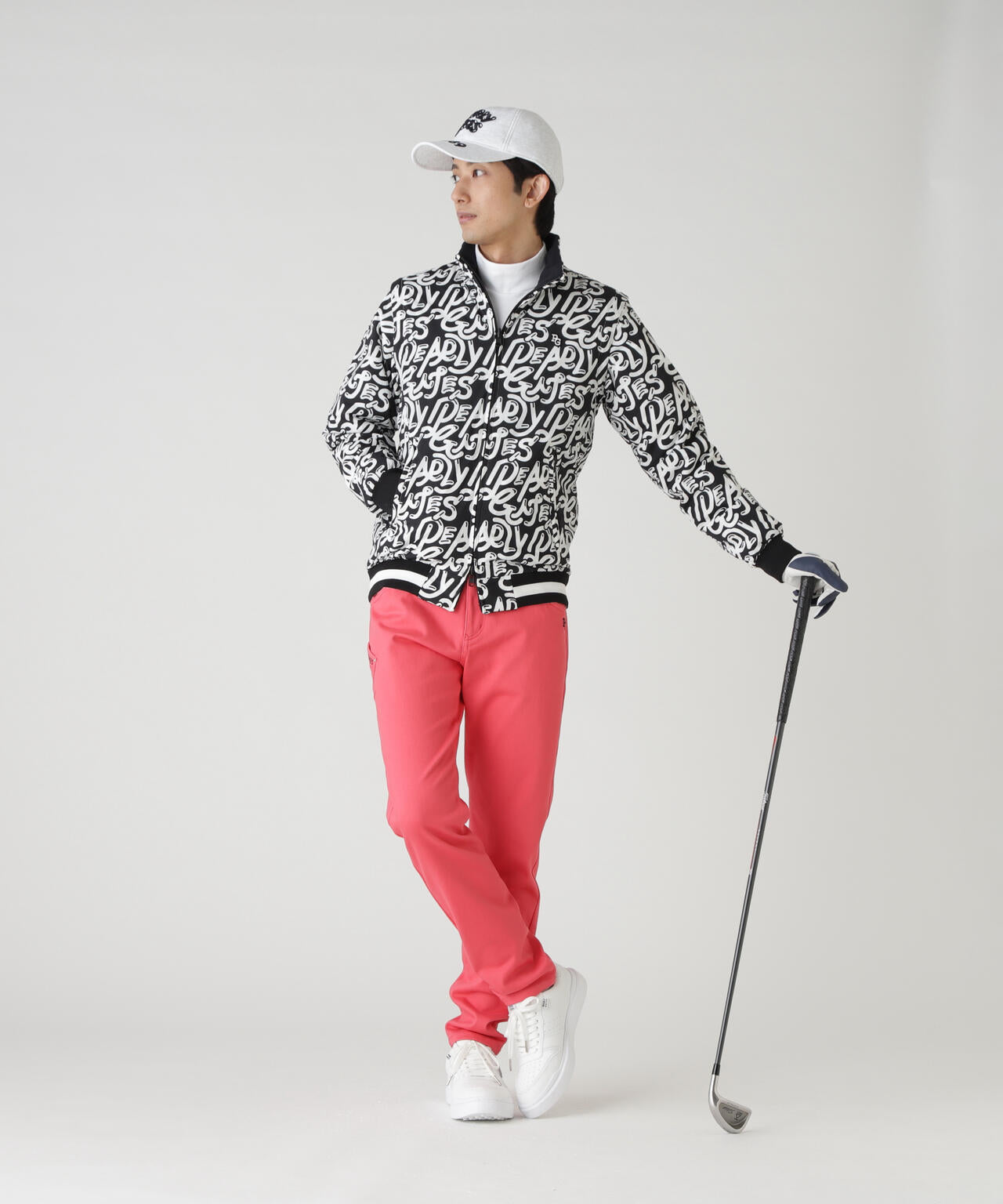 Nyストレッチリップストップ×超KARUISHI中綿リバーシブルスタンドブルゾン ＜ぷにぷにロゴ柄＞