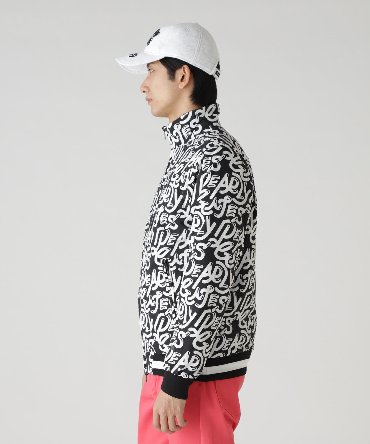 Nyストレッチリップストップ×超KARUISHI中綿リバーシブルスタンド