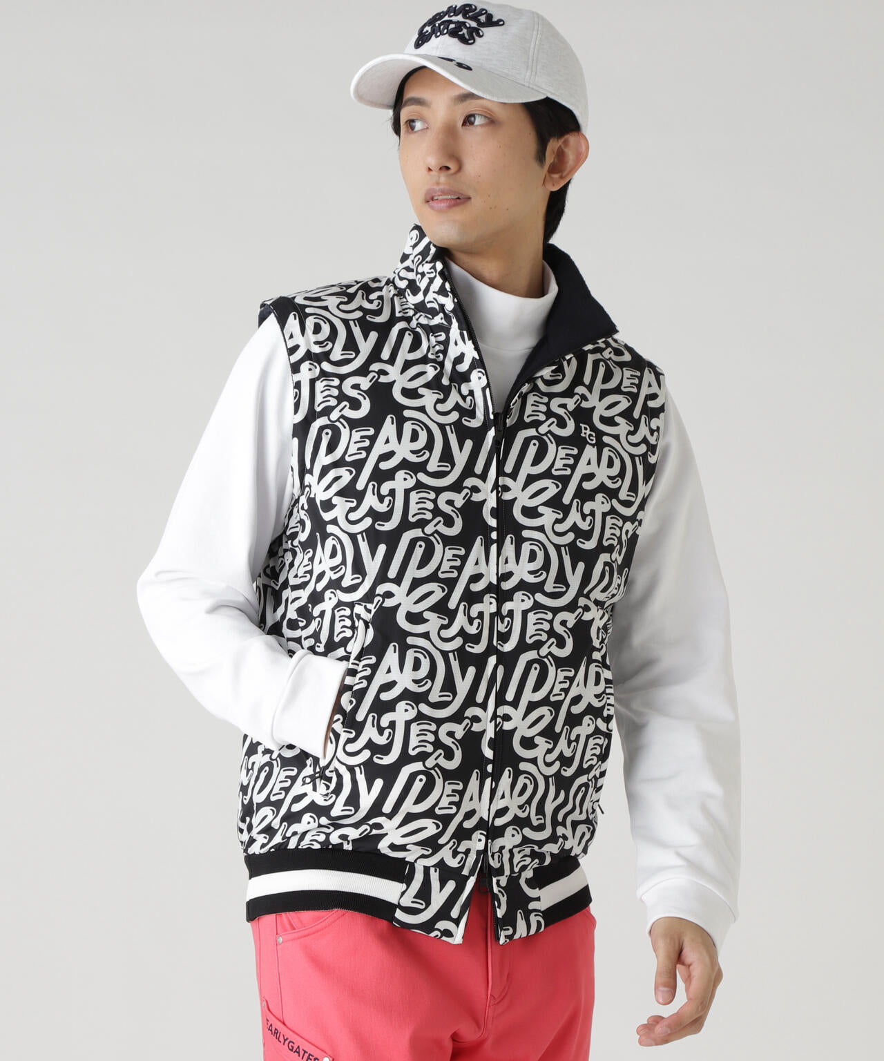 Nyストレッチリップストップ×超KARUISHI中綿リバーシブルスタンドブルゾン ＜ぷにぷにロゴ柄＞