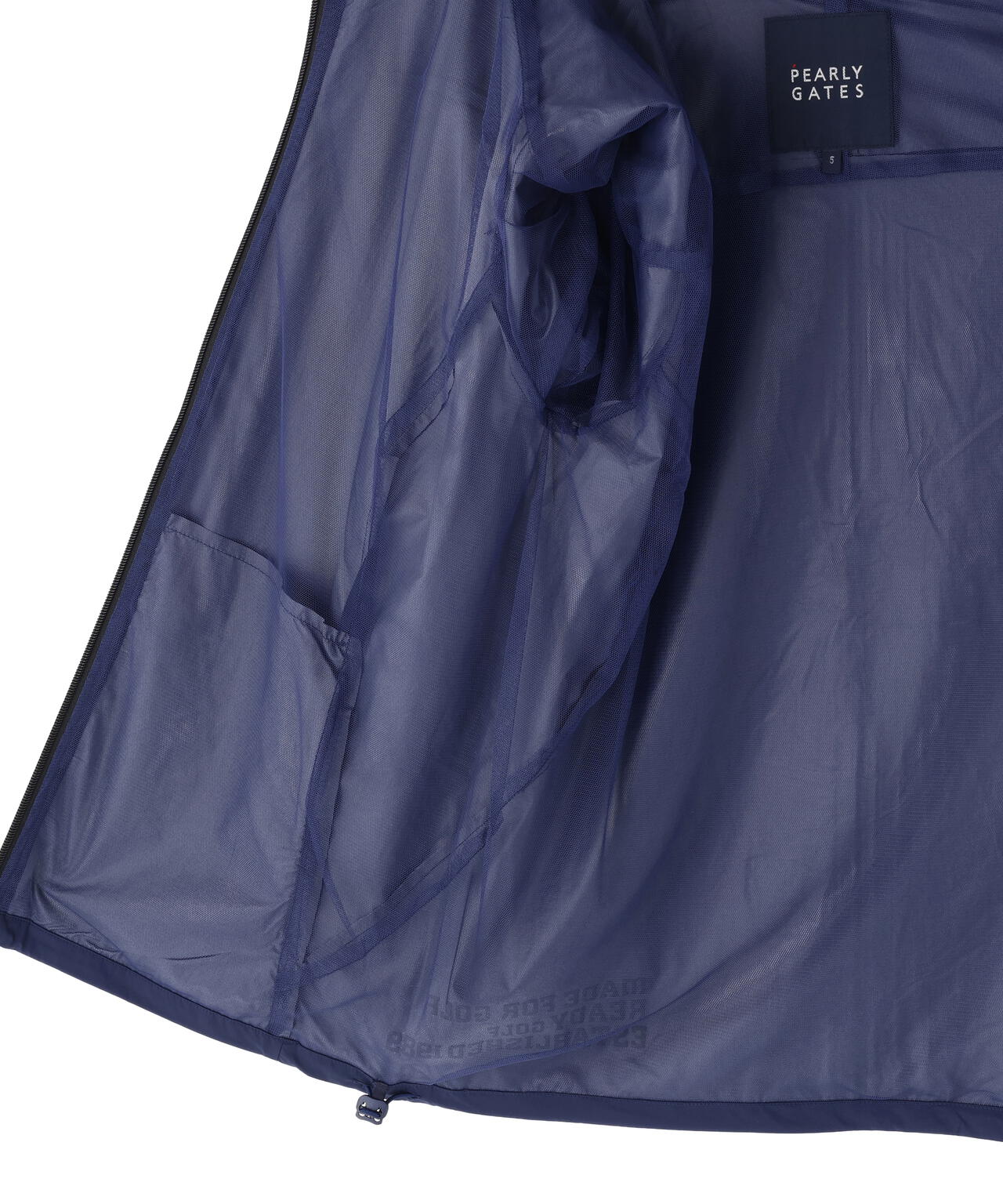 ナイロンストレッチタフタラミネートフーディブルゾン