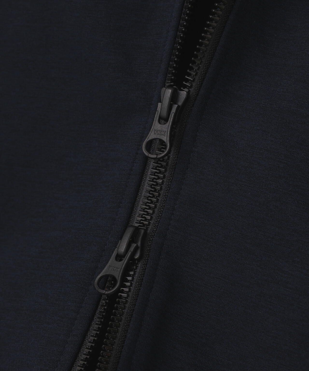 Peカチオンメランジ天竺ジップアップブルゾン