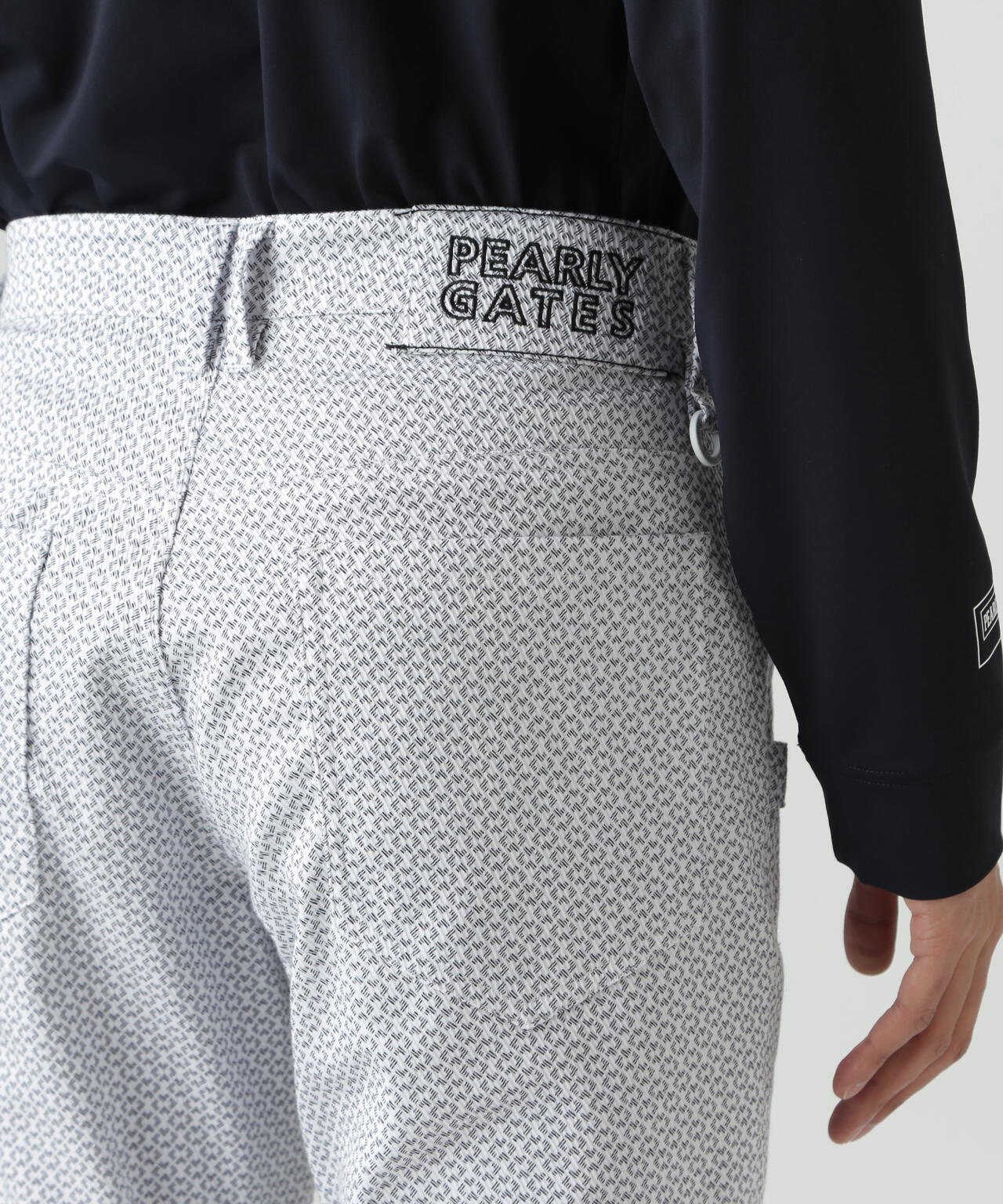 新品 パーリーゲイツ 変形ダイヤ小紋柄 ストレッチロングパンツ Lサイズ（W78 PG is PG 変形ダイヤ柄C/Peストレッチカルゼ5ポケットパンツ | PEARLY