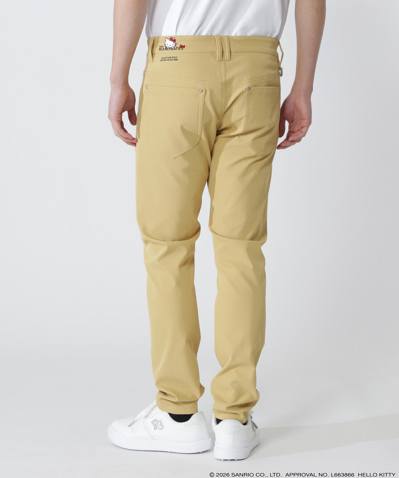 H:183/C:89/W:74/H:90 着用サイズ：5