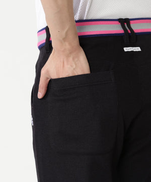 H:182cm/C:93/W:77/H:91 着用サイズ：5