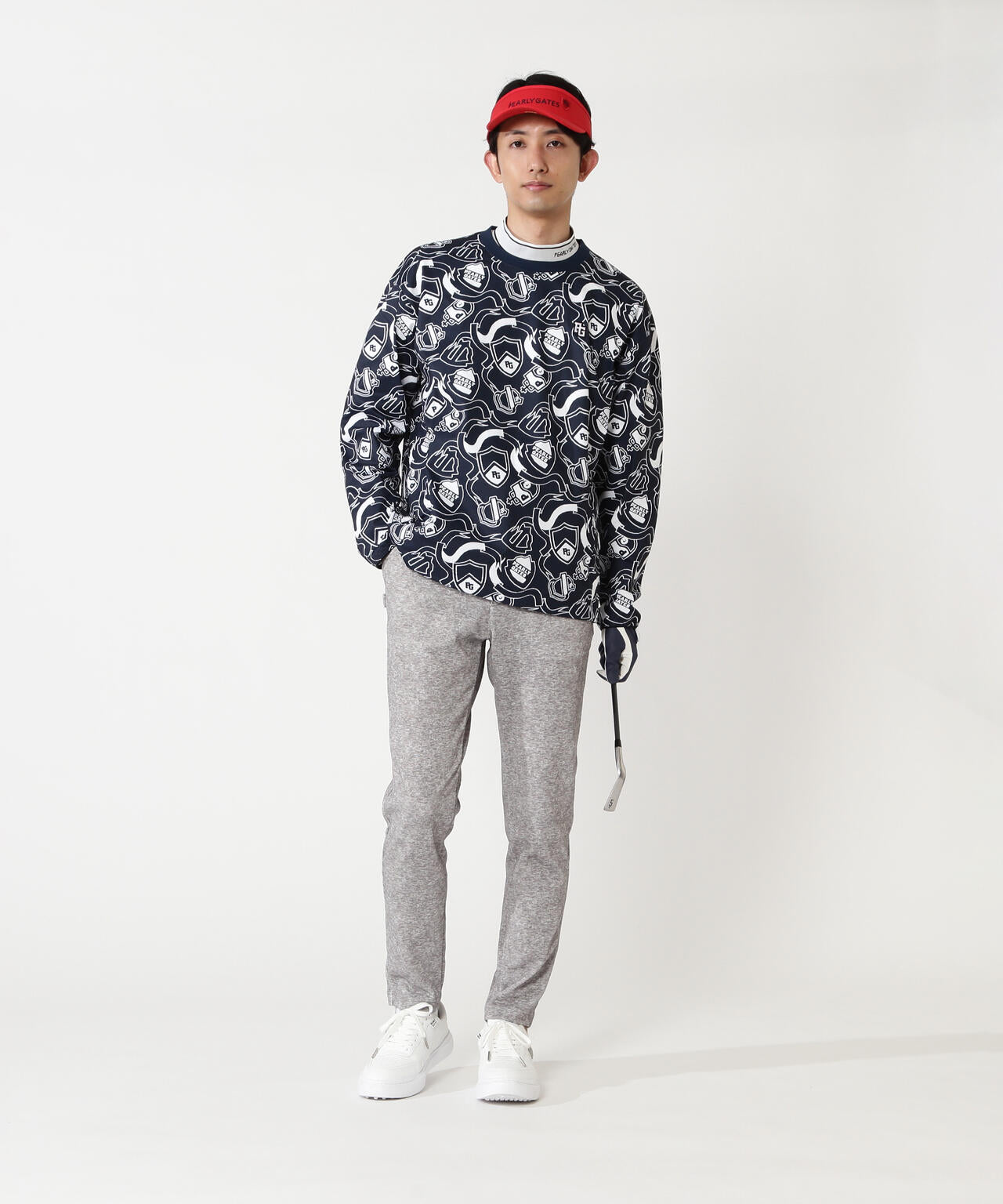 H:182cm/C:93/W:77/H:91 着用サイズ：5