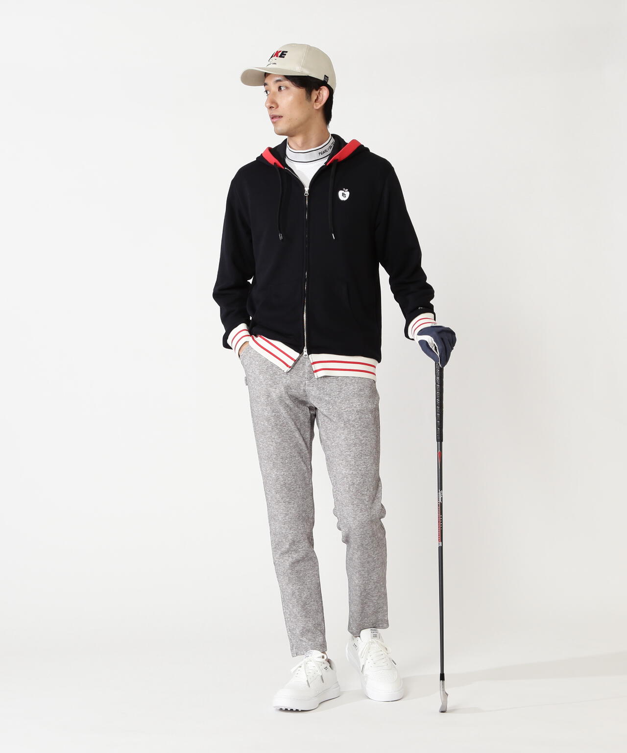 H:182cm/C:93/W:77/H:91 着用サイズ：5