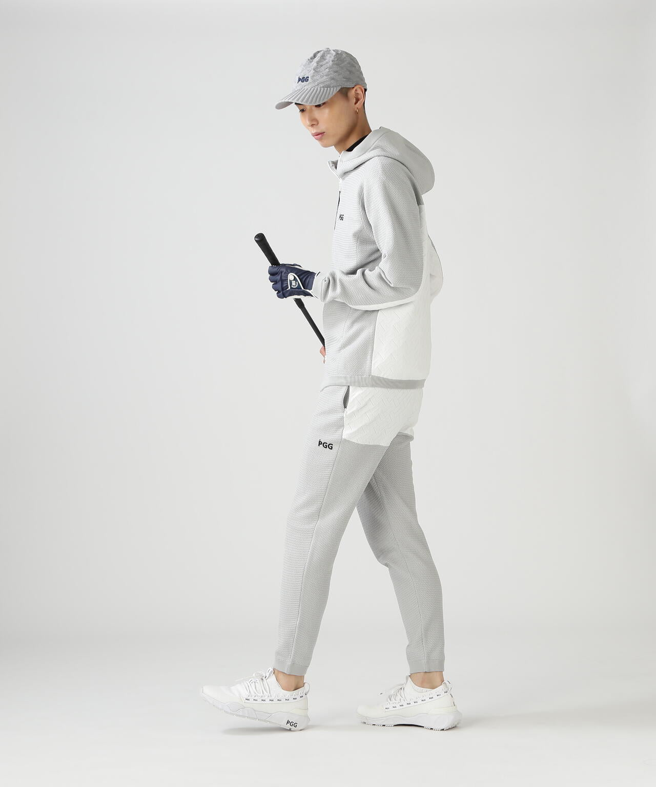 PEARLY GATES PGG クロップドパンツ ホワイト PGG】【直営店舗&公式オンライン限定】ポリエステルヤーンmmニット