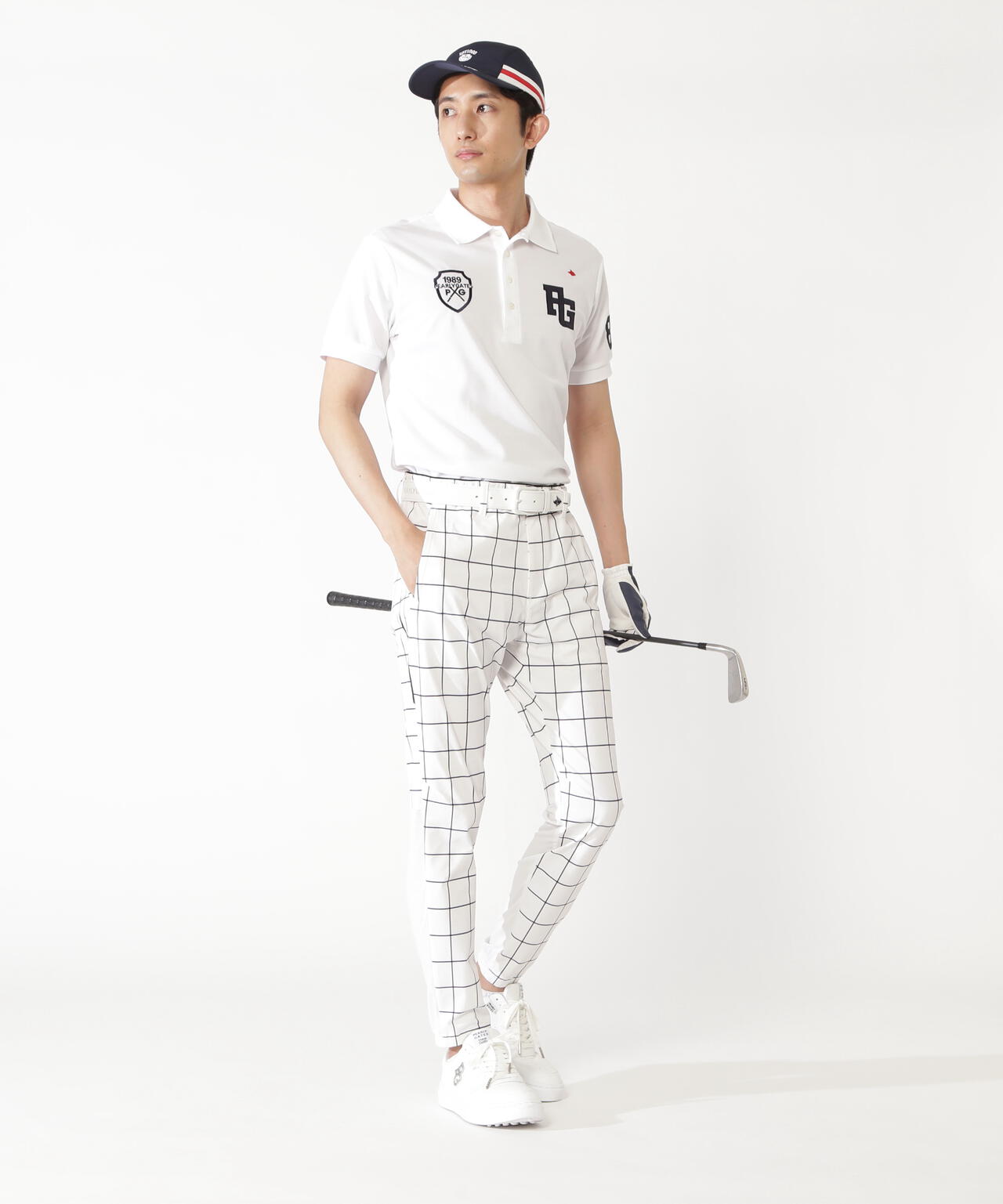 H:182cm/C:93/W:77/H:91 着用サイズ：5