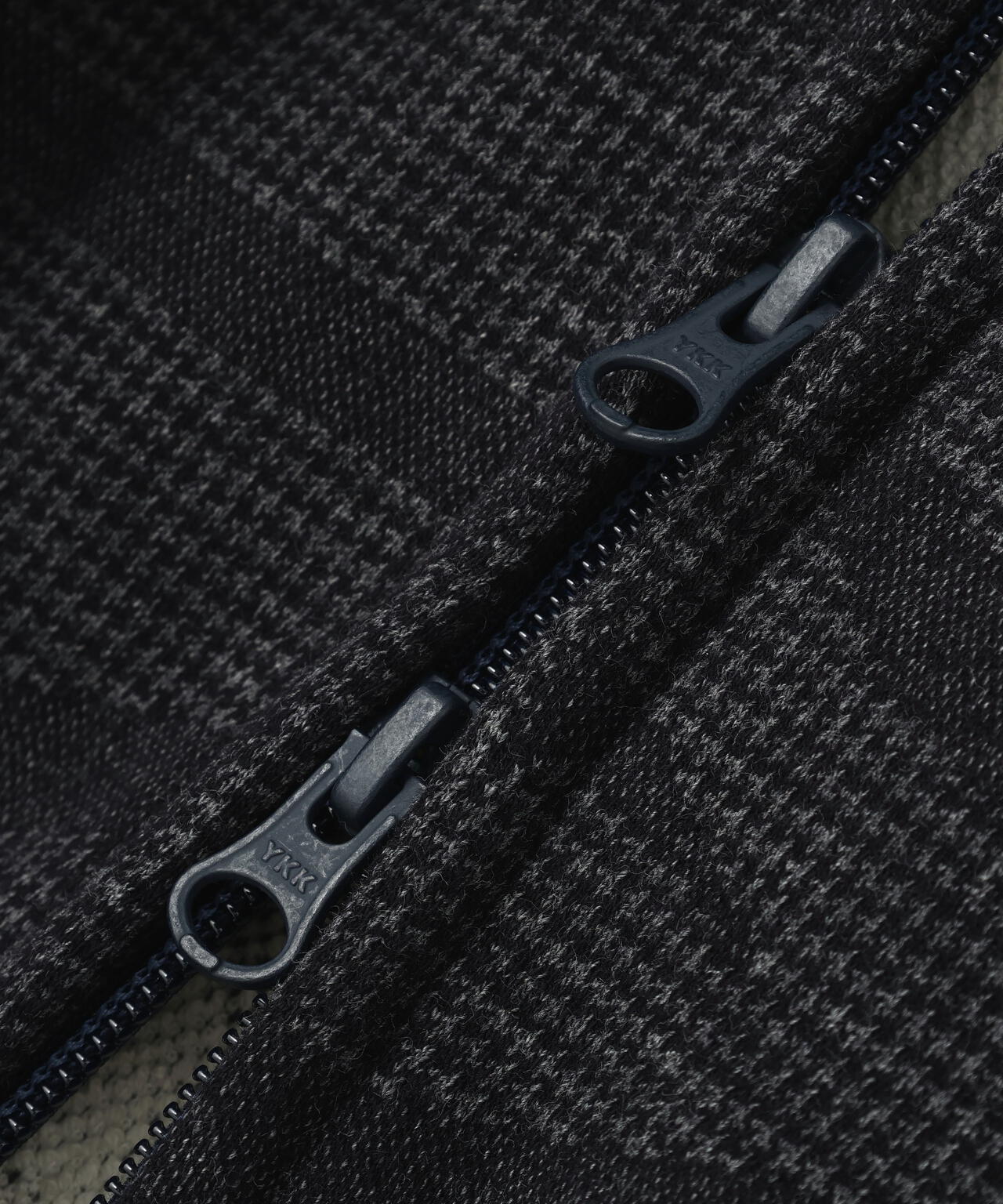 裏毛ストレッチロゴジャガードフルジップジャケット