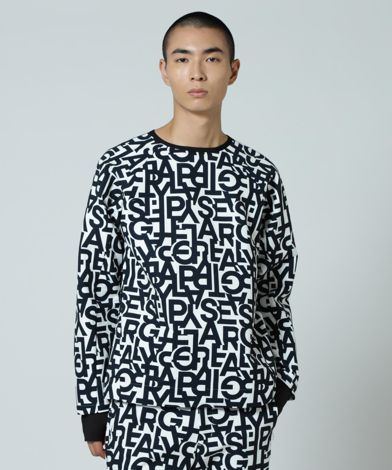 PGG】【直営店舗&公式オンライン限定】テクニカルストレッチ裏キルト調