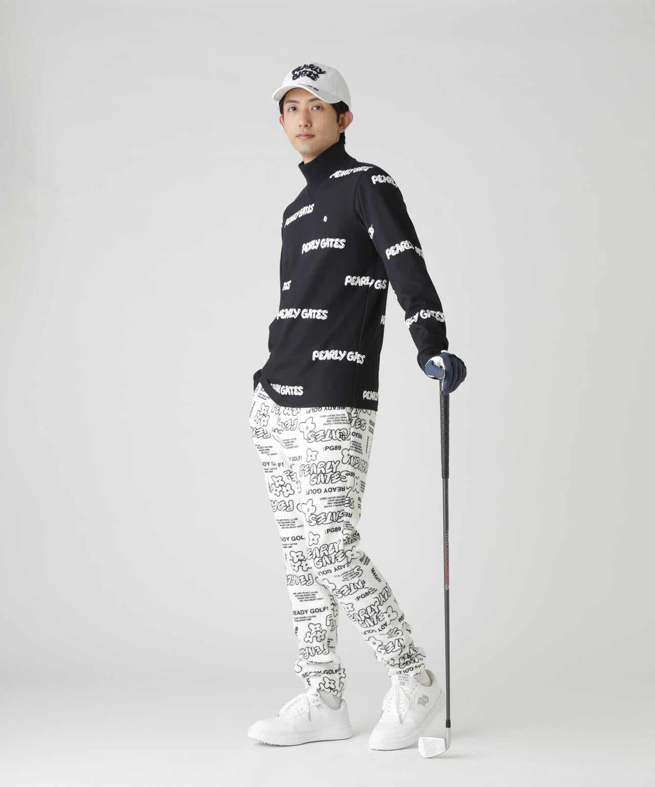 Cソロナ裏毛長袖ハイネックカットソー ＜ぷっくりロゴ柄＞