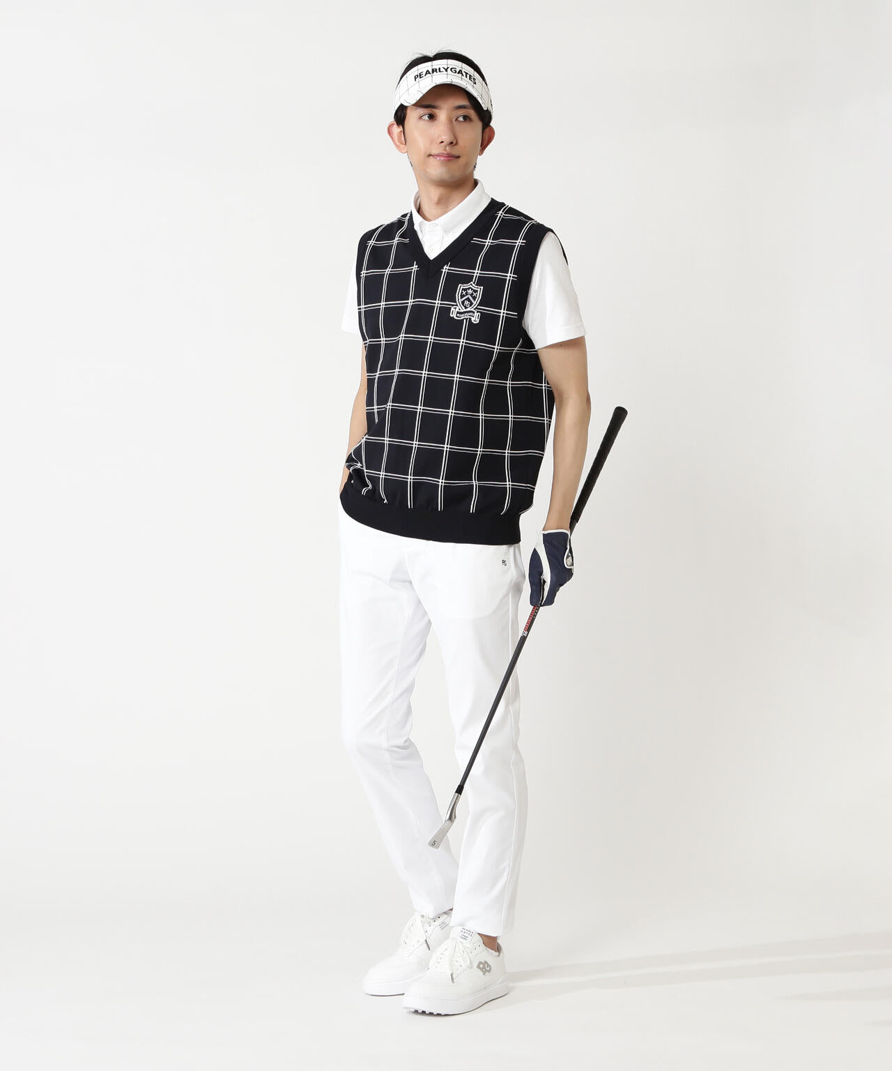 H:182cm/C:93/W:77/H:91 着用サイズ：5