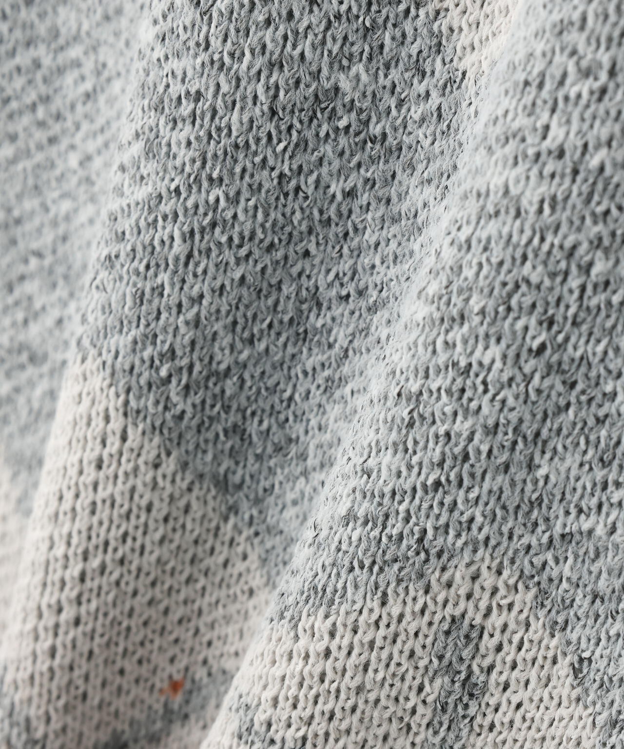 ダブルJQロゴギザボーダー柄タートルニットプルオーバー