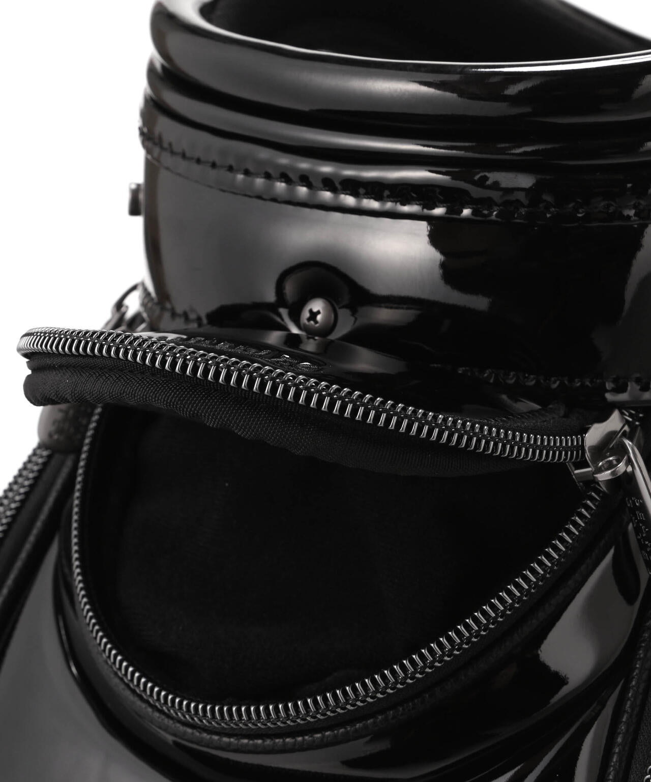 公式オンライン限定】THE CADDIE BAG エナメルキャディバッグ (46