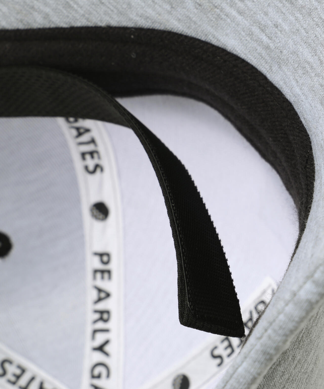 Pロゴダンボールニットキャップ (UNISEX)