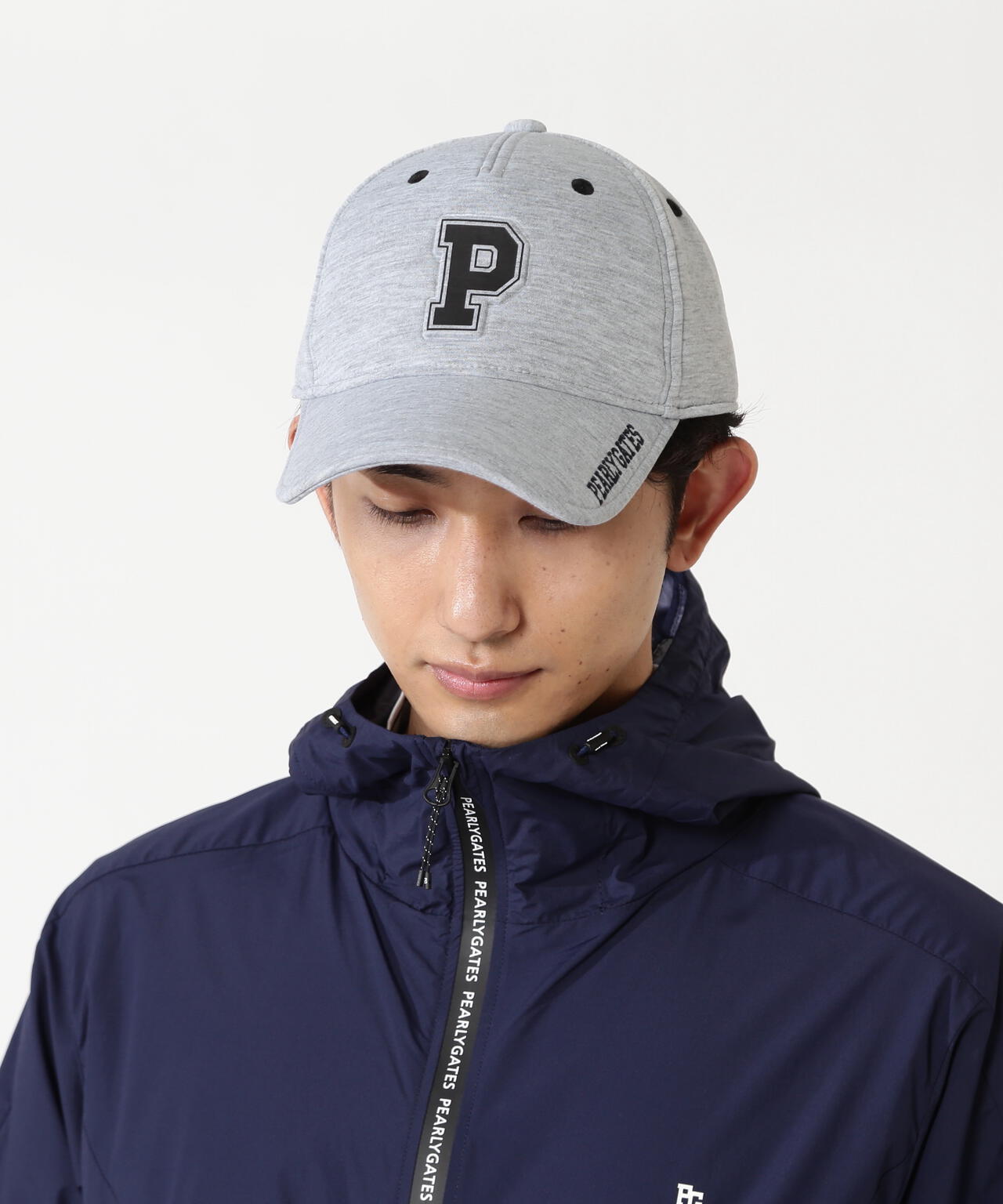 H:182cm/C:93/W:77/H:91